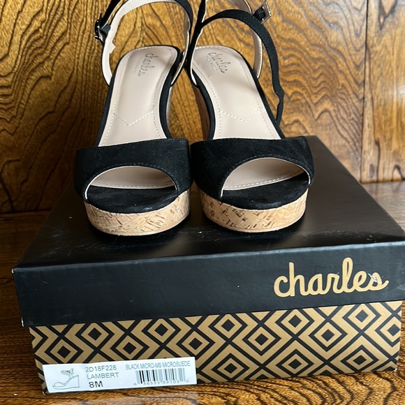 Beautiful wedges - Picture 6 of 7